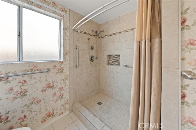 Building Photo - 19100 Castlebay Ln