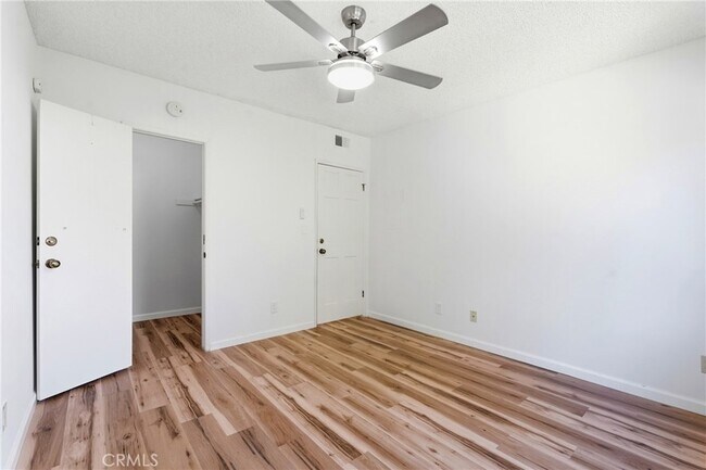 Building Photo - 1801 263rd St