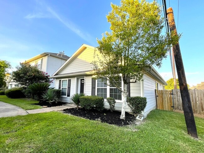 Building Photo - 1603 Nichole Woods Dr