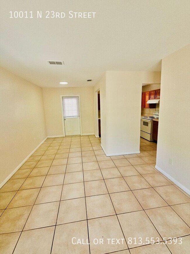 Building Photo - 10011 N 23rd St