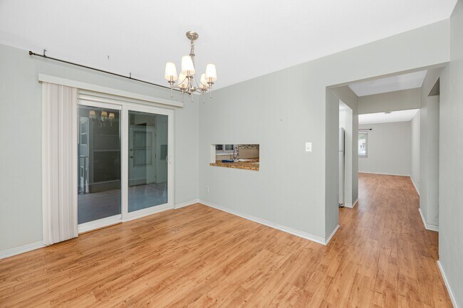 Building Photo - 4340 37th St S