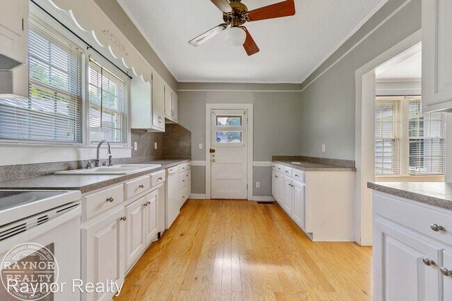 Building Photo - 2 br, 1 bath House - 4878 NC 56 E