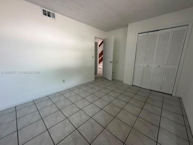 Building Photo - 4045 SW 68th Way