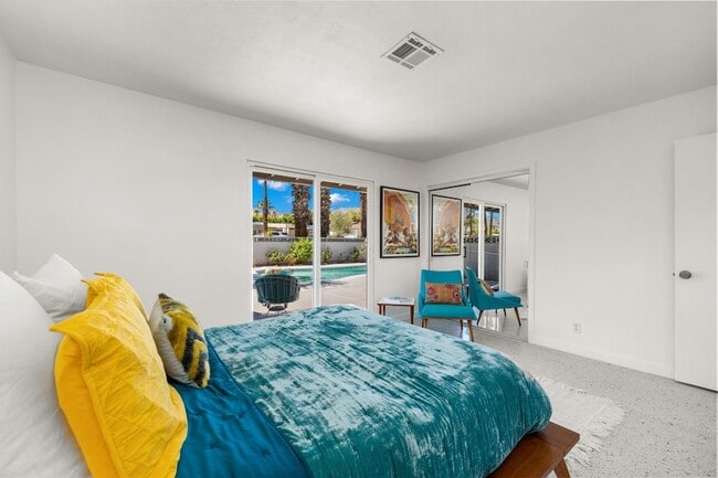 Building Photo - 74350 Covered Wagon Trail