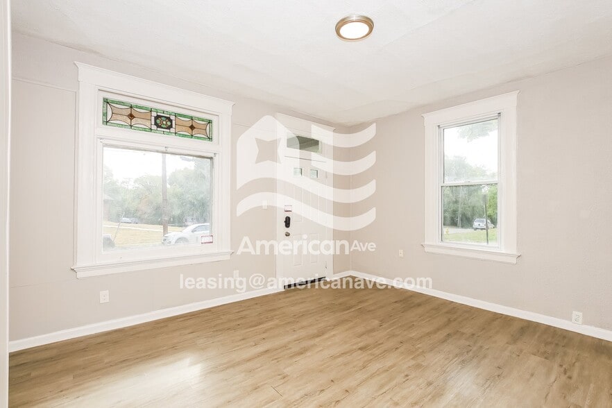 Building Photo - 4001 Herron Ave