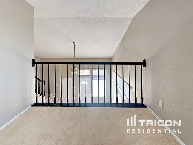 Building Photo - 6701 Silver Sage Dr