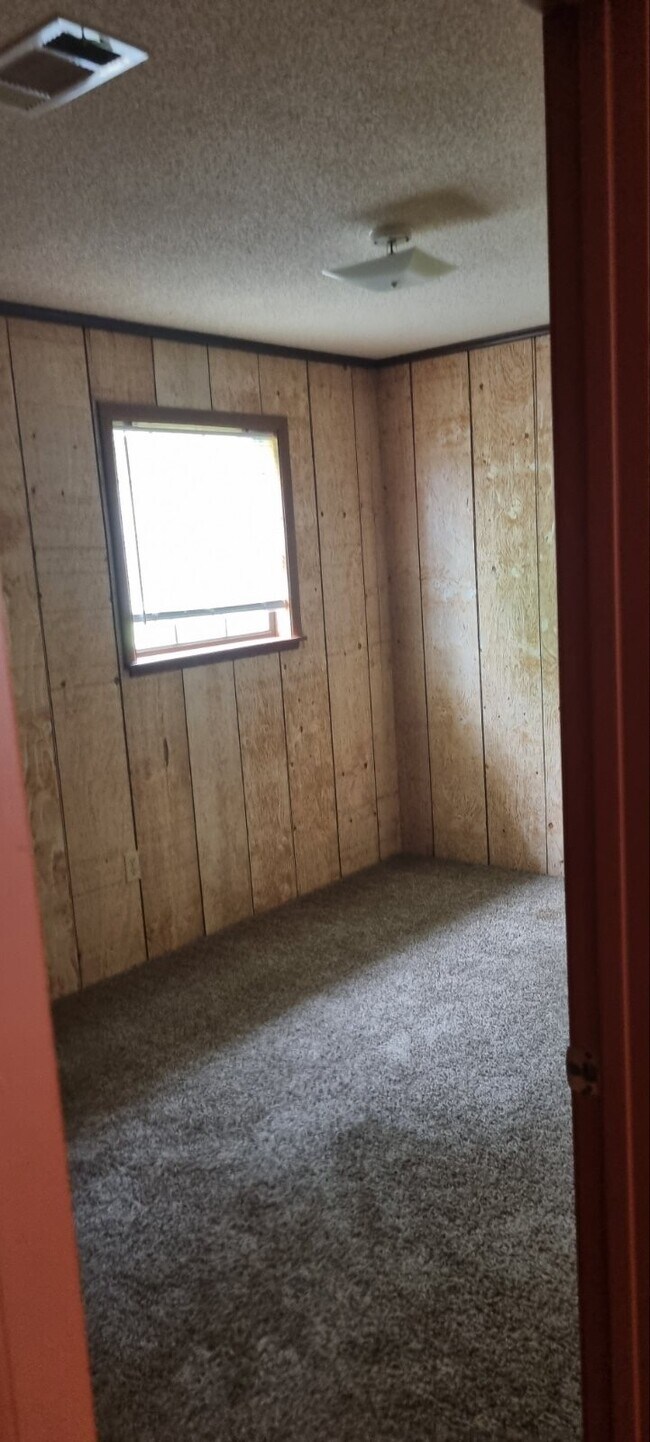 Building Photo - Oak Ridge Apartment