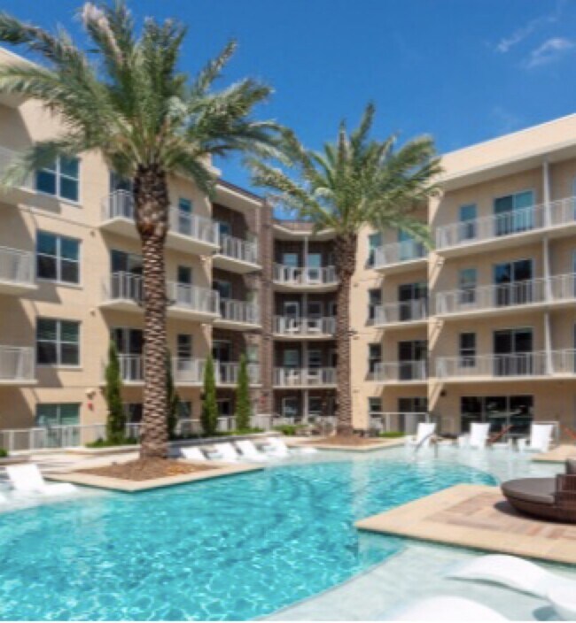 Building Photo - 3120 Smith St