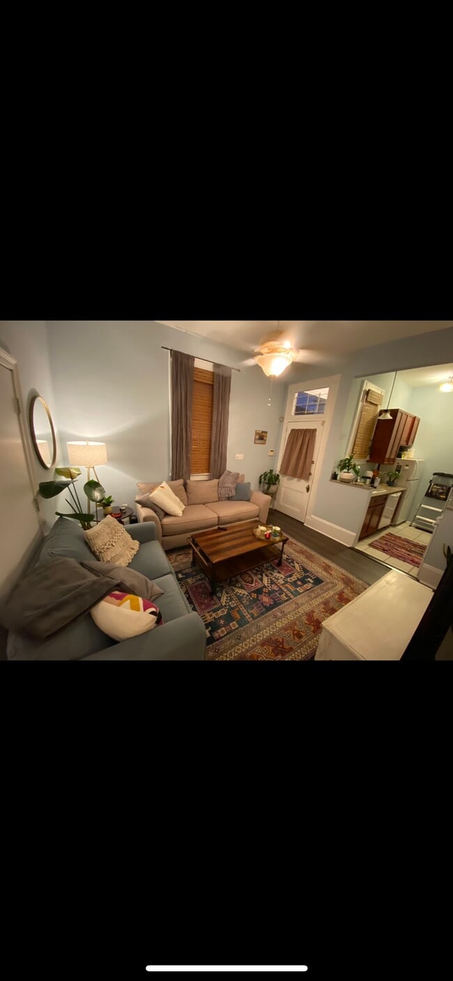 Building Photo - 816 Roosevelt Pl