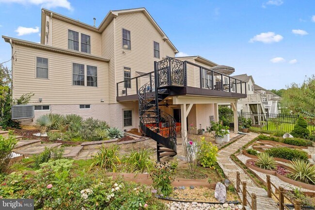 Building Photo - 1116 Autumn Brook Ave