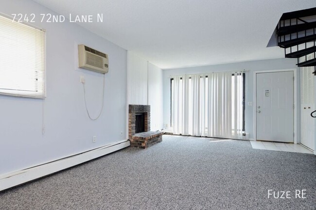 Building Photo - 7242 72nd Ln N