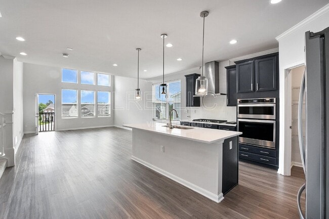 Building Photo - 9211 Tamarack Grove Ln