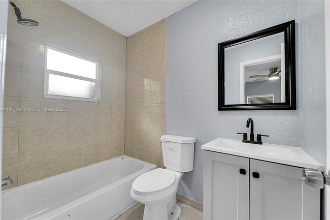 Building Photo - 2360 NW 6th Ct