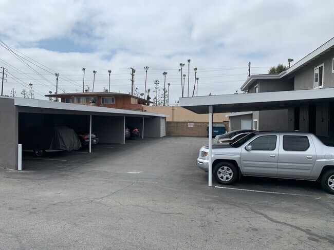 Parking - 130 Valley Home Ave