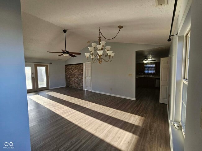 Building Photo - 385 Polk Manor Dr