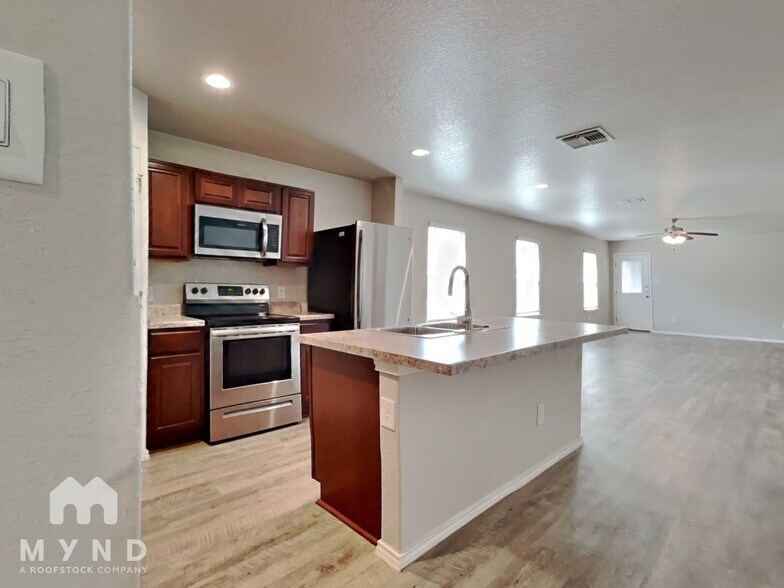 Building Photo - 3943 Turning Pine Edge