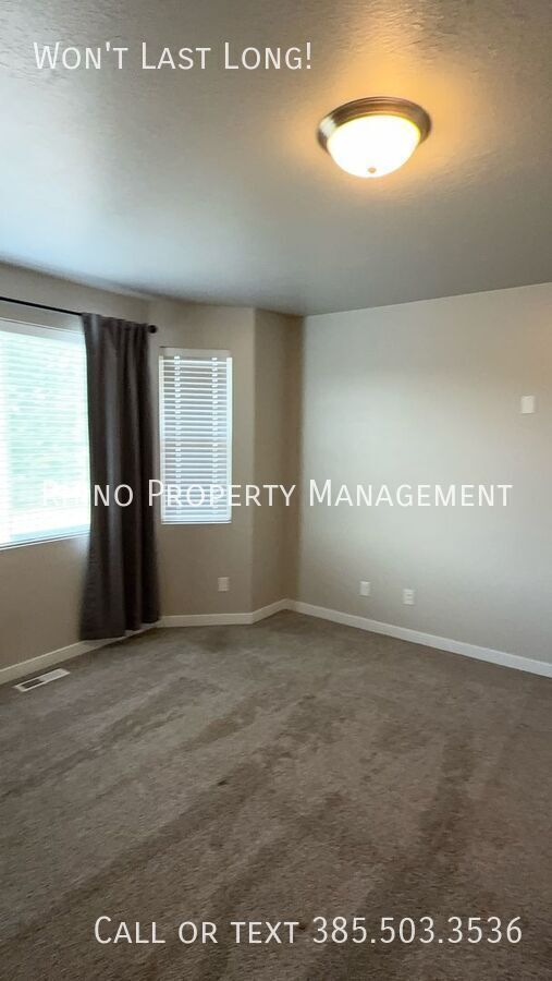 Building Photo - 927 Wahlen Way