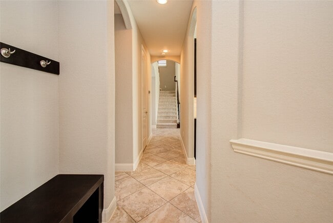 Building Photo - 13123 Hazelwood Hollow Dr