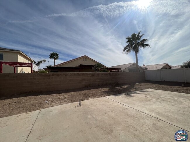 Building Photo - 241 Rosarito Dr