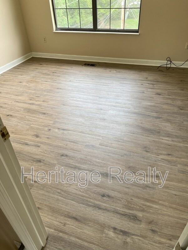 Building Photo - 10503 Haleyford Ln