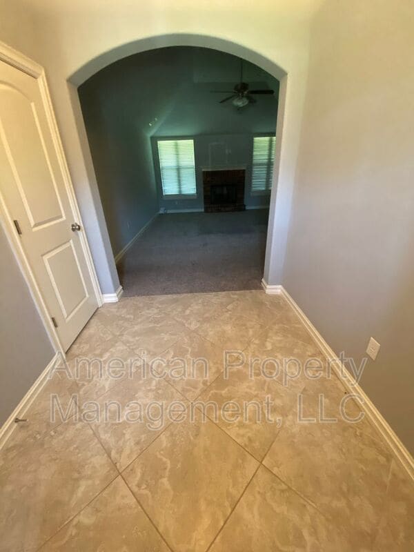 Building Photo - 5312 Charleston Dr