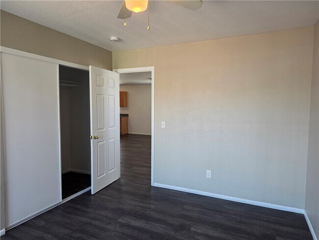 Building Photo - 346 Rio Grande Ct
