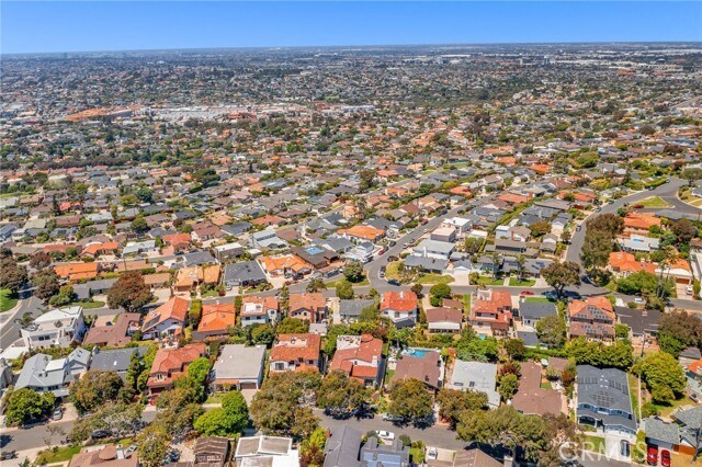 Building Photo - 221 Vía Alameda