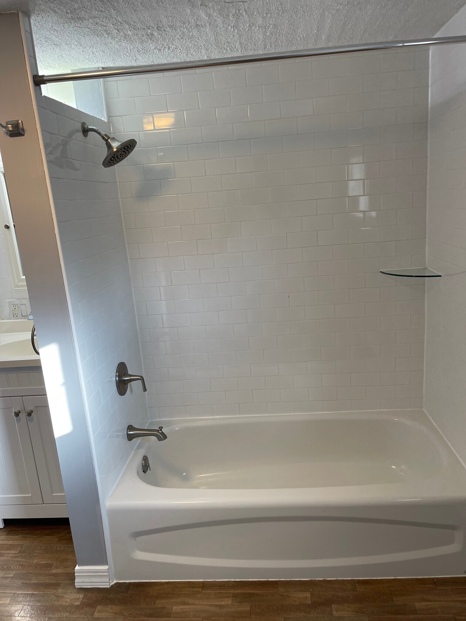 Upstairs Bathroom - 111 West Ave