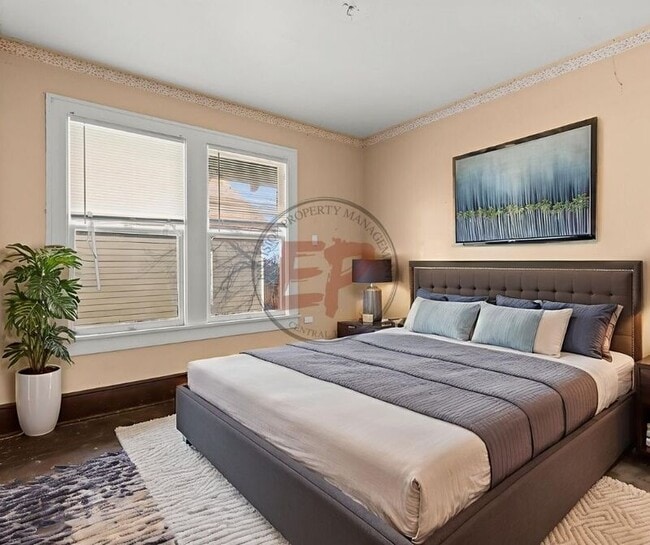 Building Photo - 2214 Gorman Ave