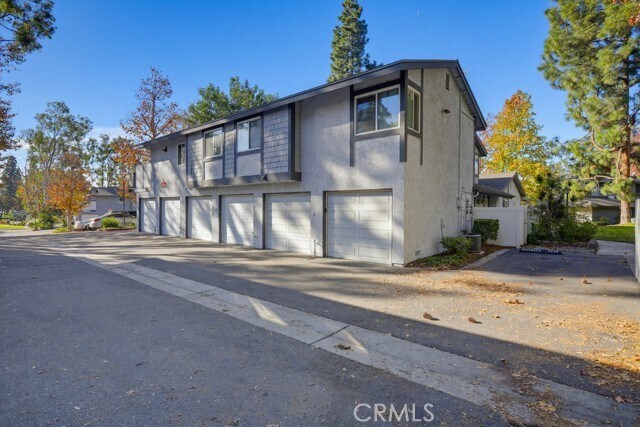 Building Photo - 6243 Flower Creek Ln