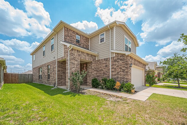 Building Photo - 25327 Cheshire Knoll St