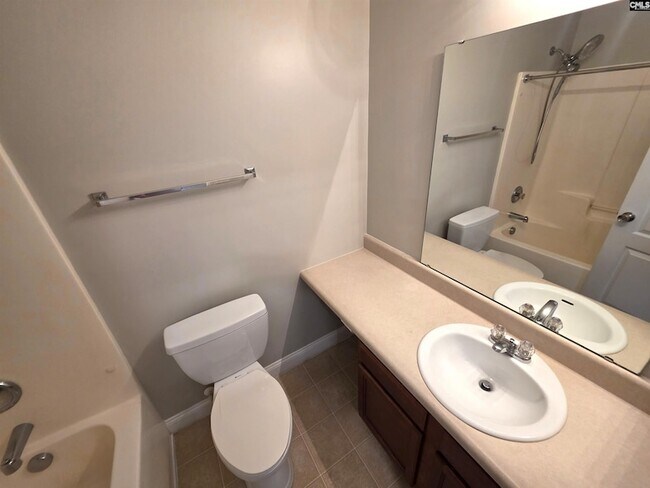 Building Photo - 165 Crassula Dr