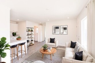 Building Photo - New Build 2 Bedroom / 2 Bath + Office Home in Mount Hope!