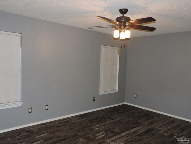 Building Photo - 4732 Northpointe Ct