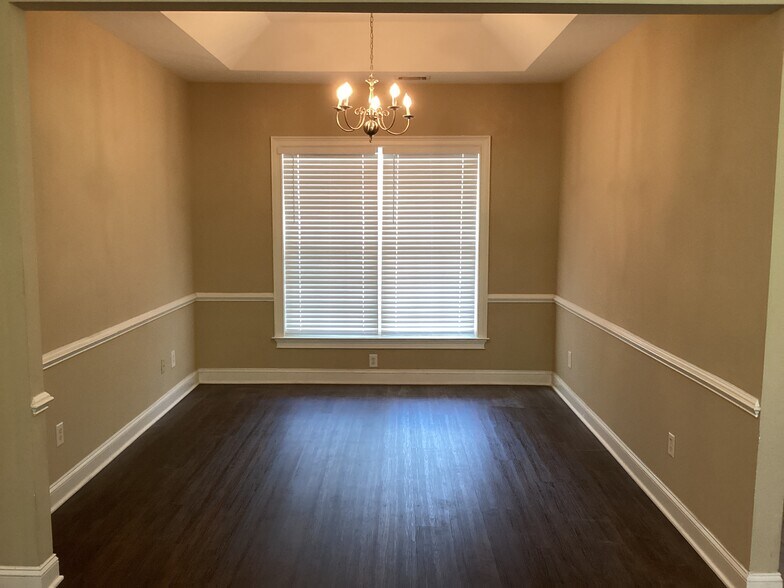 Building Photo - 15 Commissioners Ct