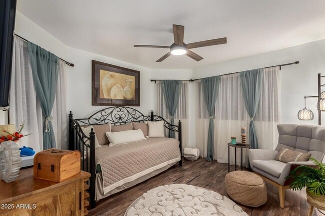 Building Photo - 5956 E Phelps Rd