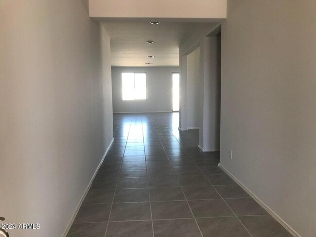 Building Photo - 10512 W Appaloosa TR