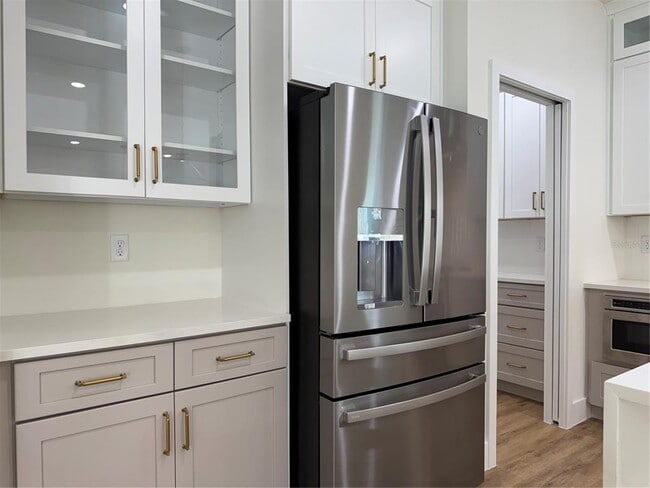 Building Photo - 1054 Wilks Ave