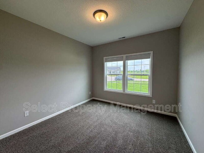 Building Photo - 8783 Elmont Cv