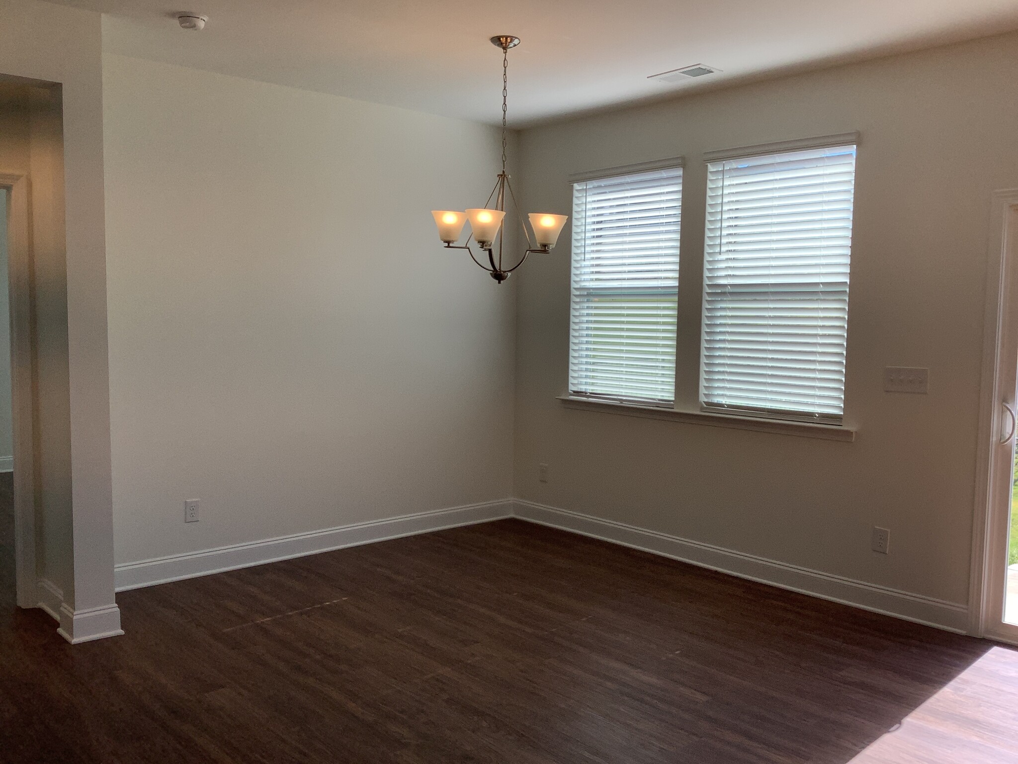 Building Photo - 173 River Hwy