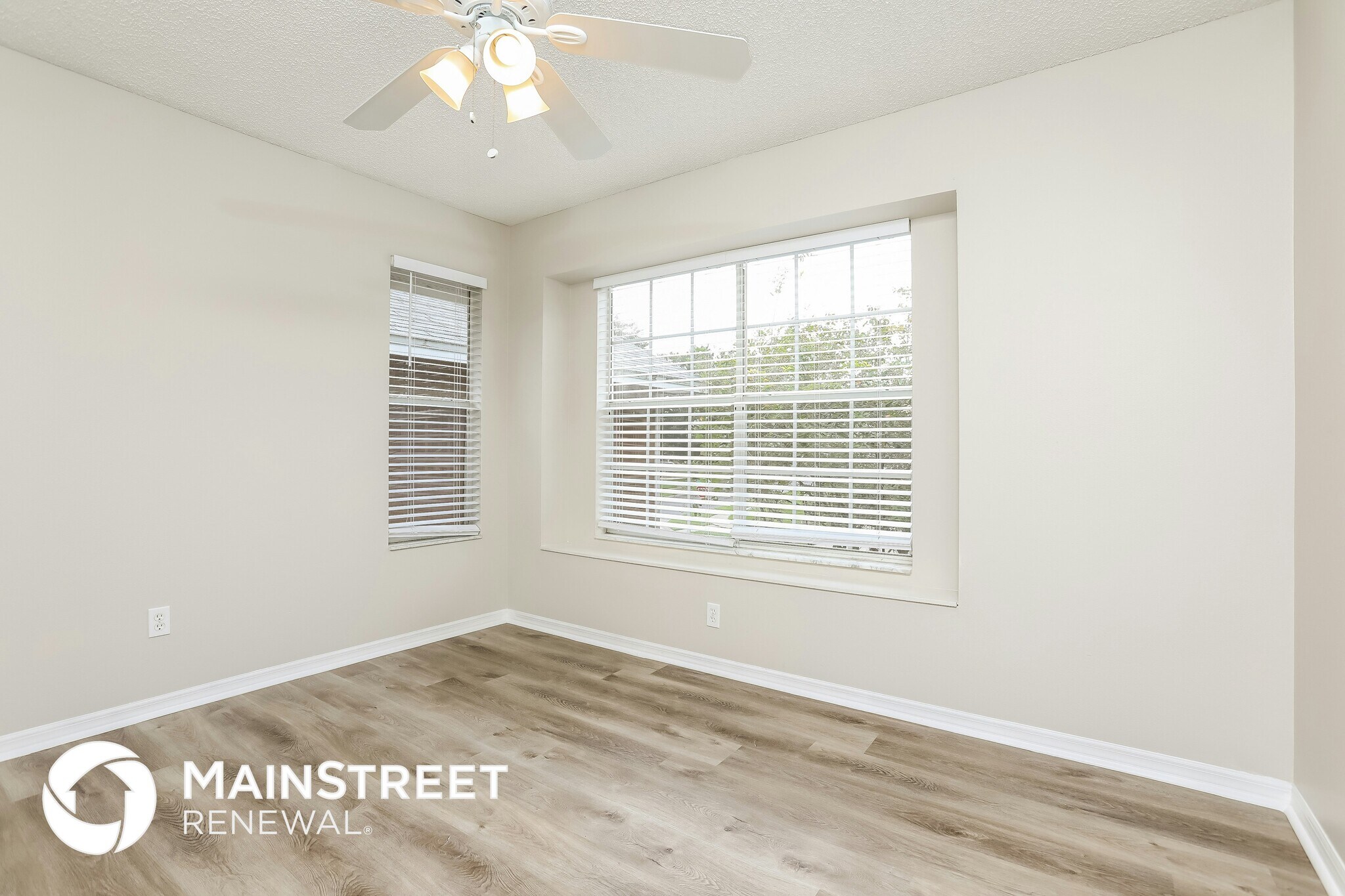 Building Photo - 9303 Daney St