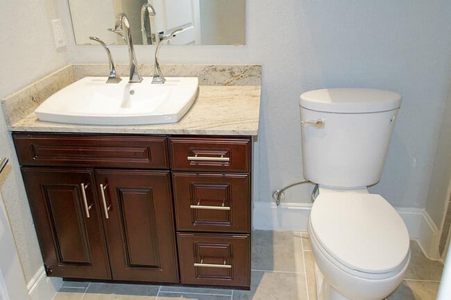 Building Photo - 5545 Navarro St