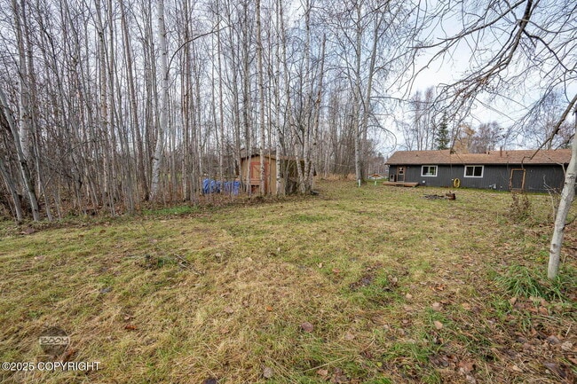 Building Photo - 22355 Whispering Birch Dr