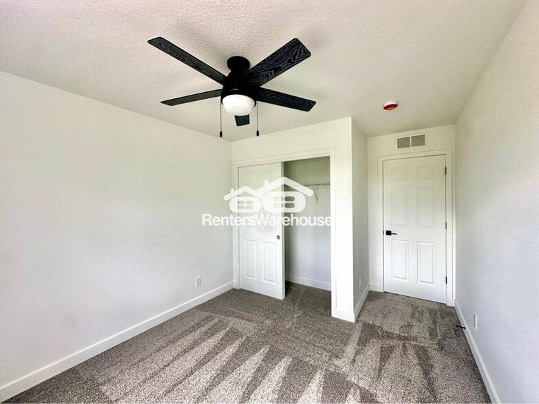 Building Photo - 2105 Willis Ave