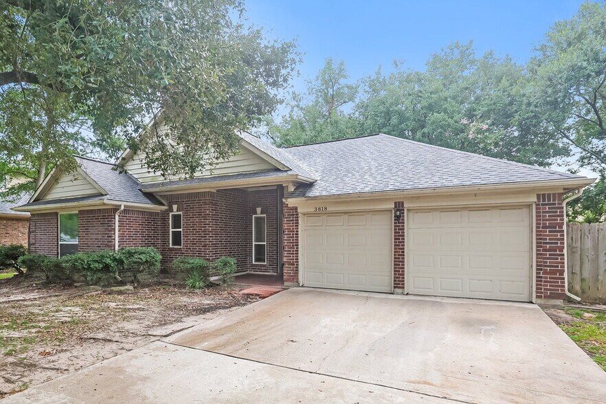 Building Photo - 3818 Beckett Ridge Dr