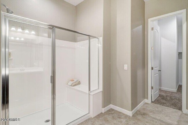 Building Photo - 1255 N Arizona Ave