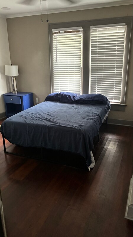 Building Photo - 1057-1057 7th Ave N