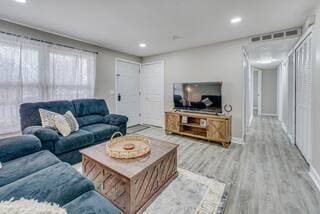 Building Photo - 2148 Champagne Dr