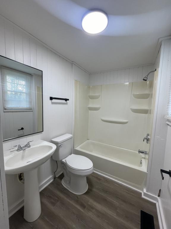 Building Photo - 407 Connecticut Ave