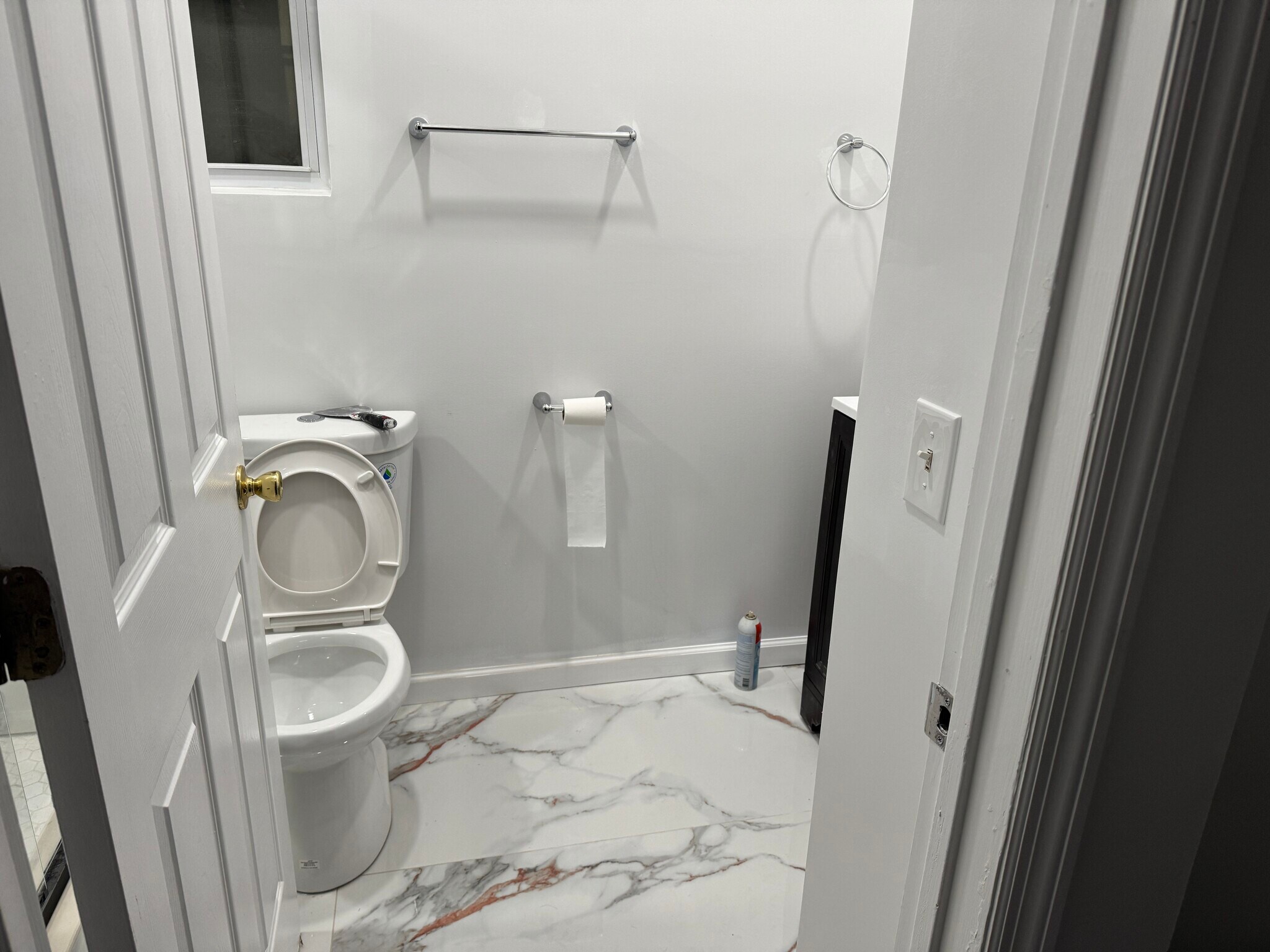 Building Photo - 48 1/2 3rd St